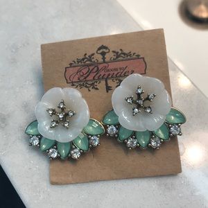 NEW plunder ear jackets